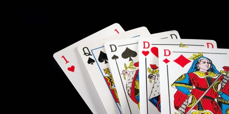 Kể tên một loạt tựa game siêu hot mà bạn có thể thử